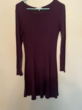 Charlotte Russe Long Sleeve Scoop Neck Dress in Deep Plum